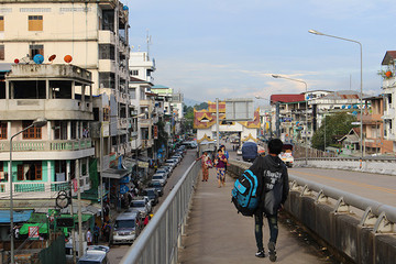 ミャンマーの国境の町「ミャワディー」からヤンゴンまでの道路はもはや悪路ではなかったの画像